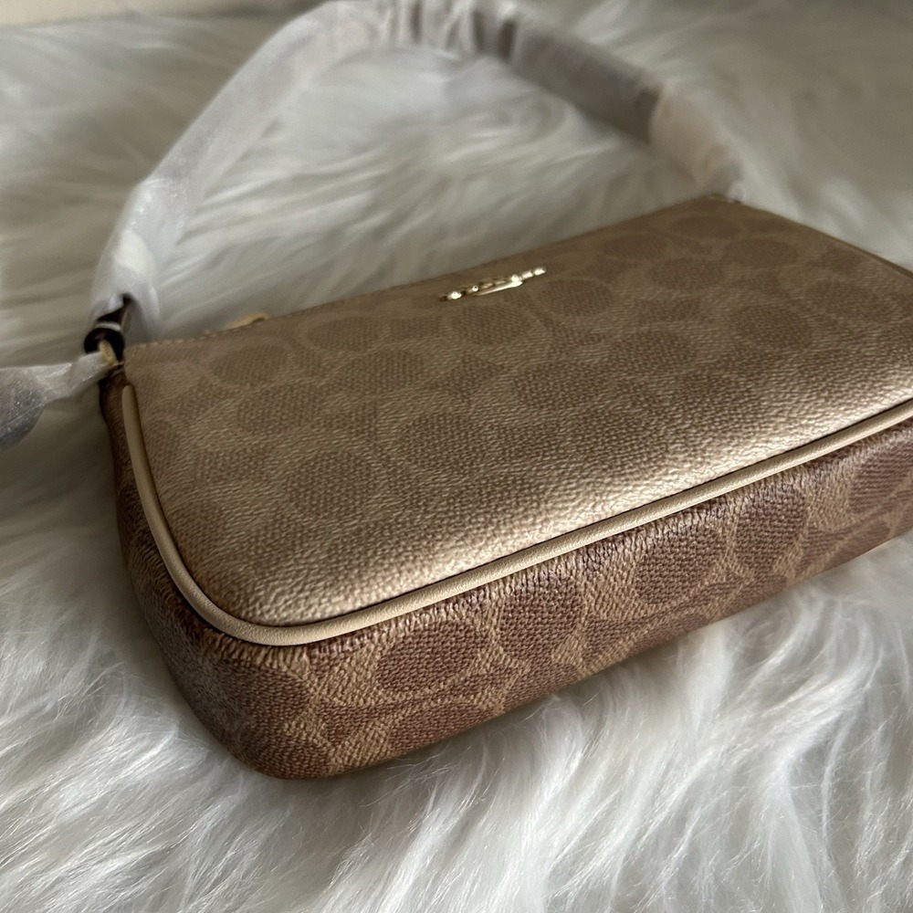 Coach Nolita 19 Sand Tan Signature Canvas Leather Wristlet Bag NEW - Picture 4 of 9